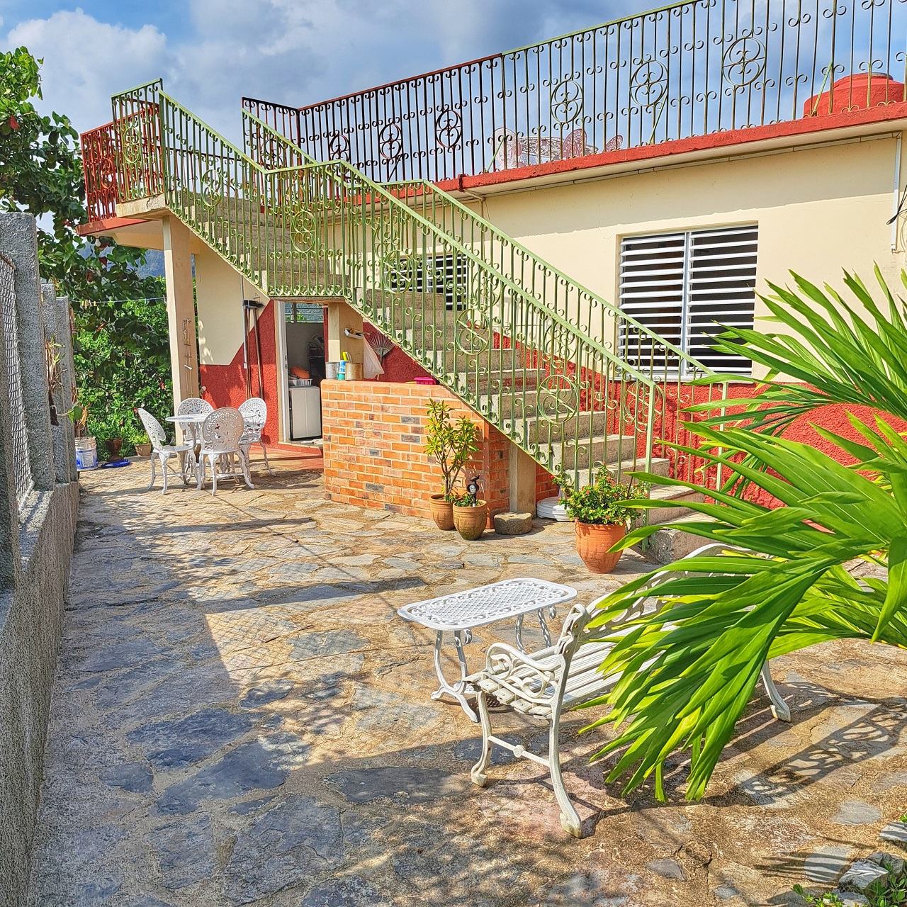 Terrasse-jmc-viñales-om-stay-4