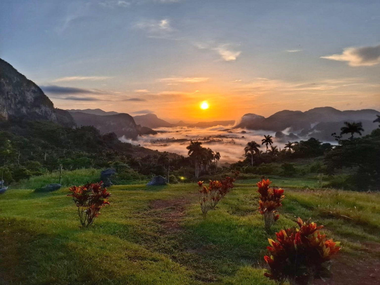 Lever-du-soleil-los-acuaticos